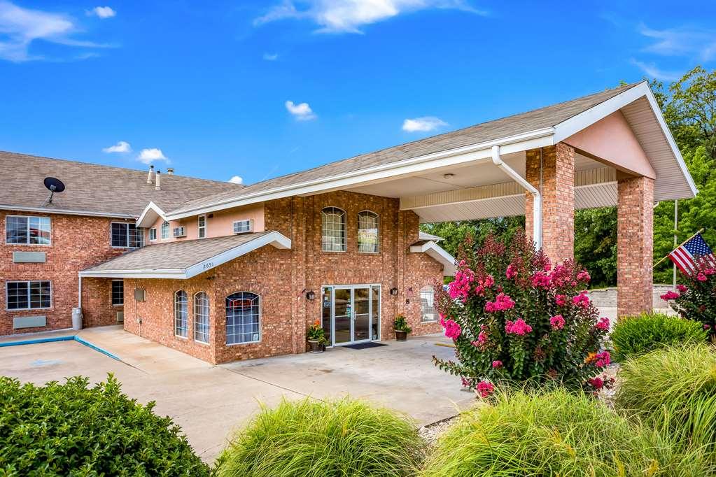 Rodeway Inn Branson, Brick House エクステリア 写真