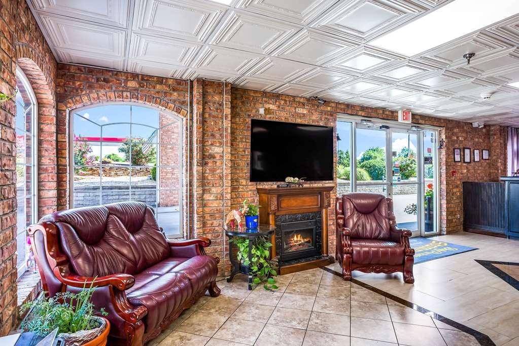 Rodeway Inn Branson, Brick House インテリア 写真