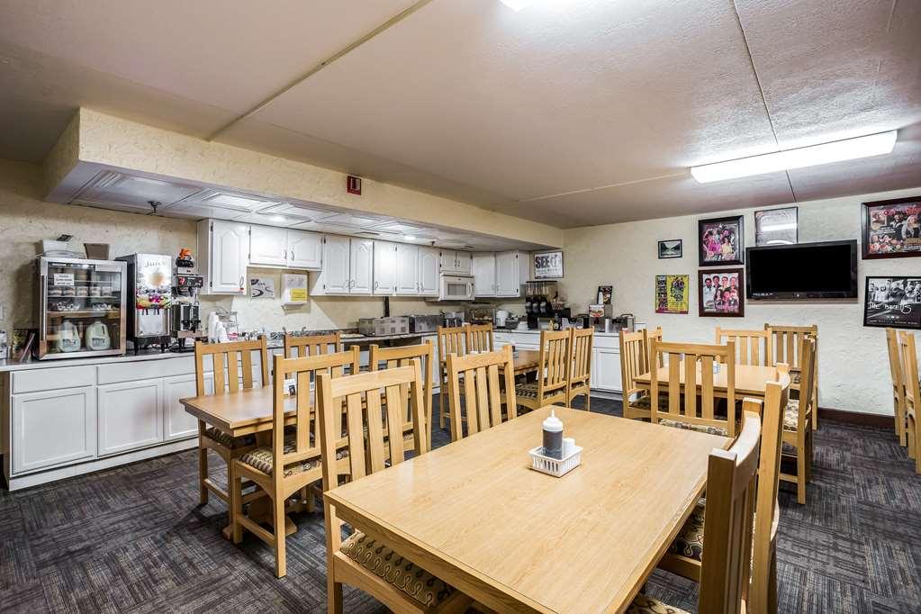 Rodeway Inn Branson, Brick House エクステリア 写真