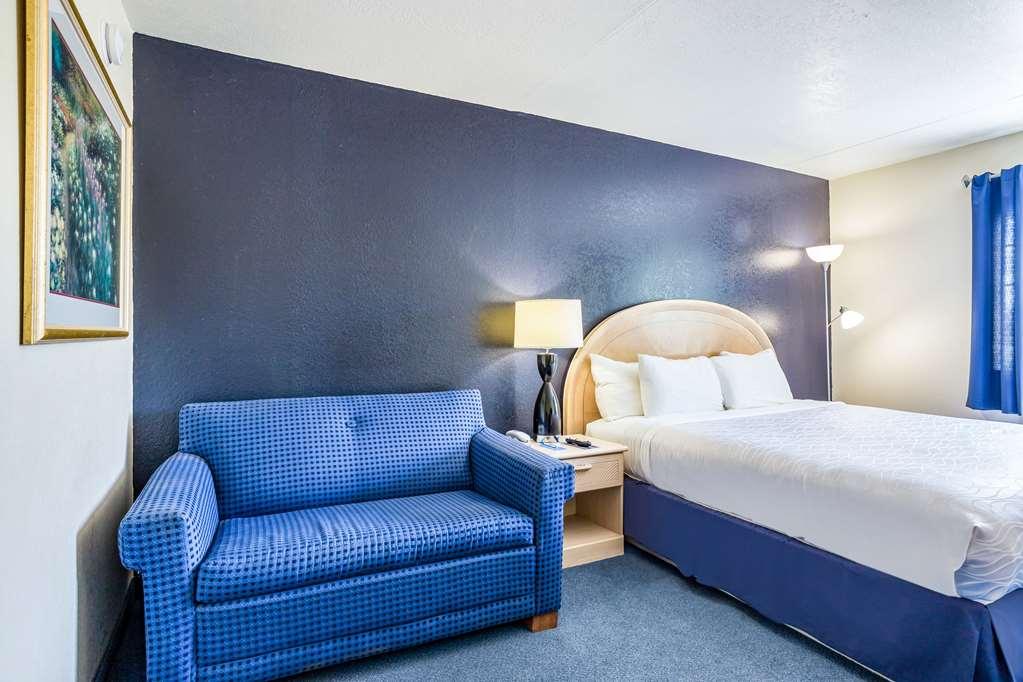 Rodeway Inn Branson, Brick House 部屋 写真