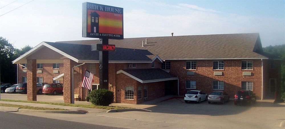 Rodeway Inn Branson, Brick House エクステリア 写真