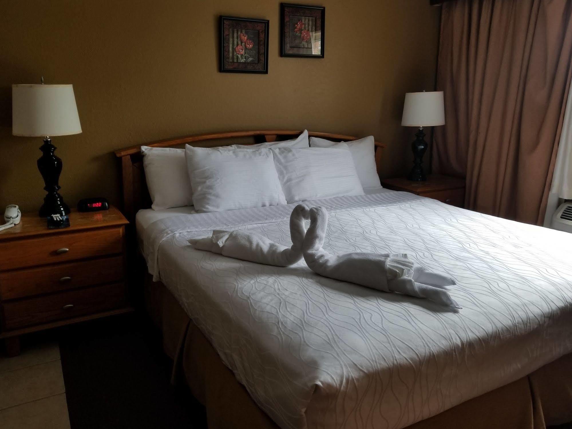 Rodeway Inn Branson, Brick House エクステリア 写真