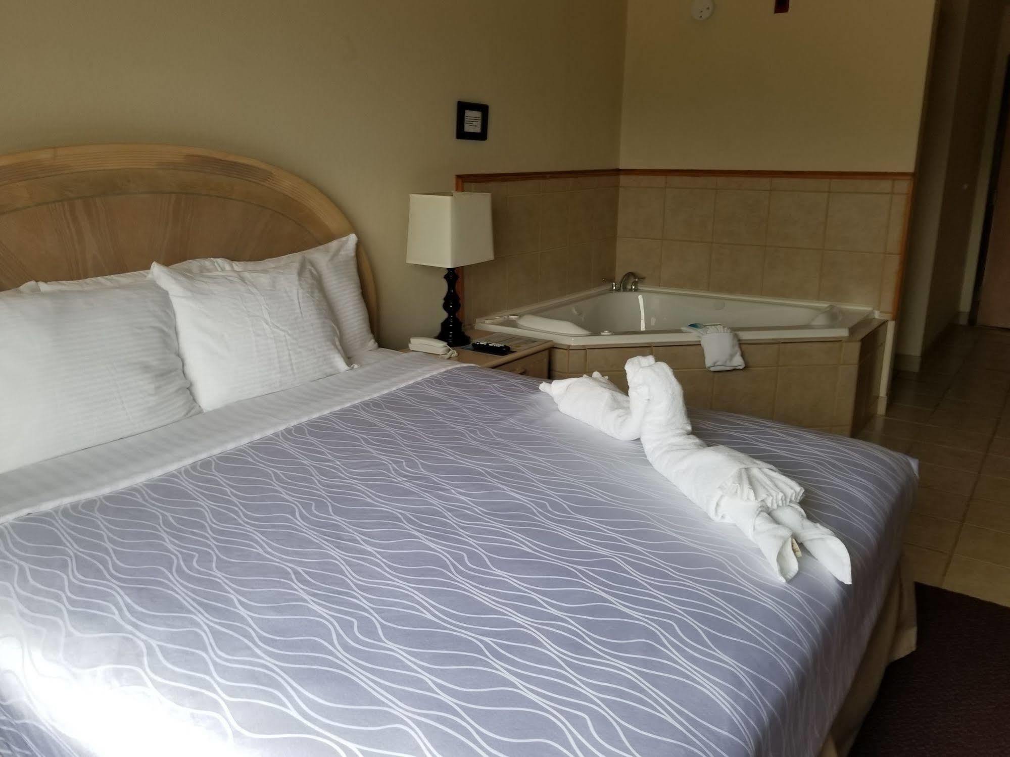 Rodeway Inn Branson, Brick House エクステリア 写真